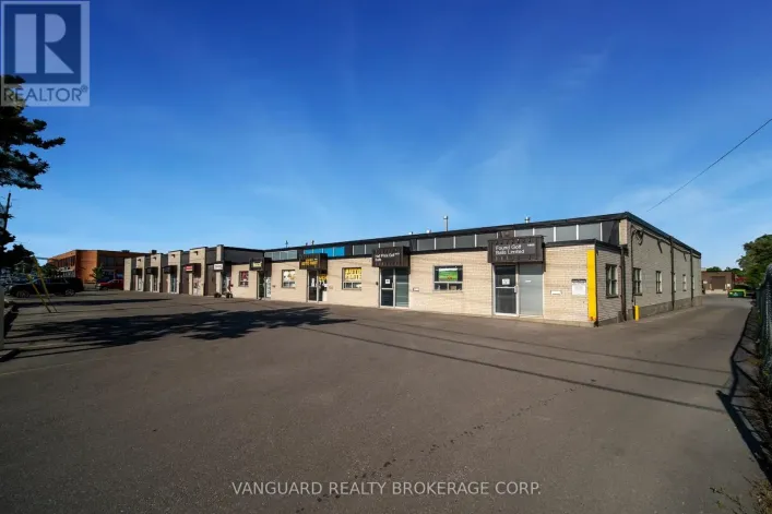 4469-4471 CHESSWOOD DRIVE, Toronto