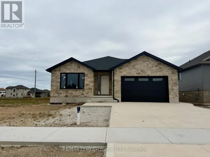 447 BURNSIDE STREET, Saugeen Shores
