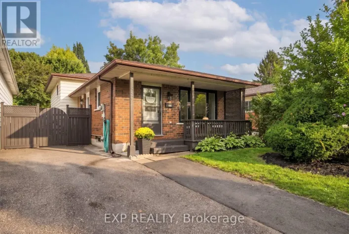 447 DRUMMERHILL CRESCENT, Waterloo
