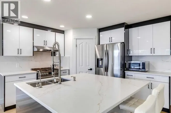 447 Tuscany Ridge Heights NW, Calgary