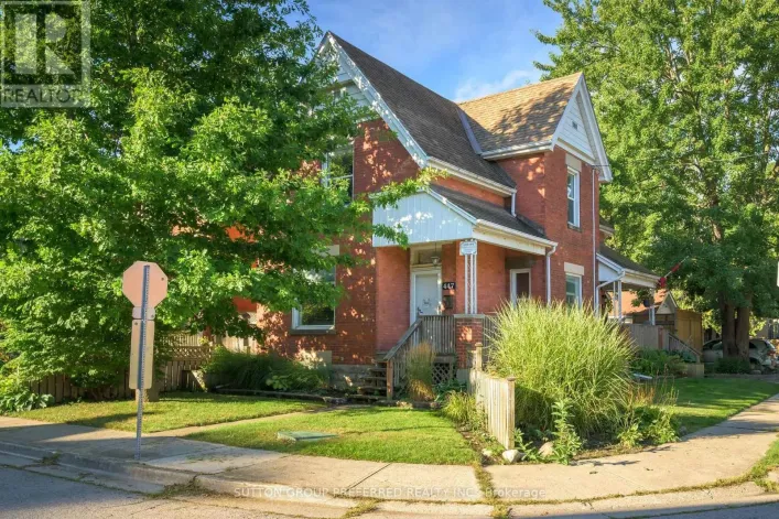 447 WOODMAN AVENUE, London East