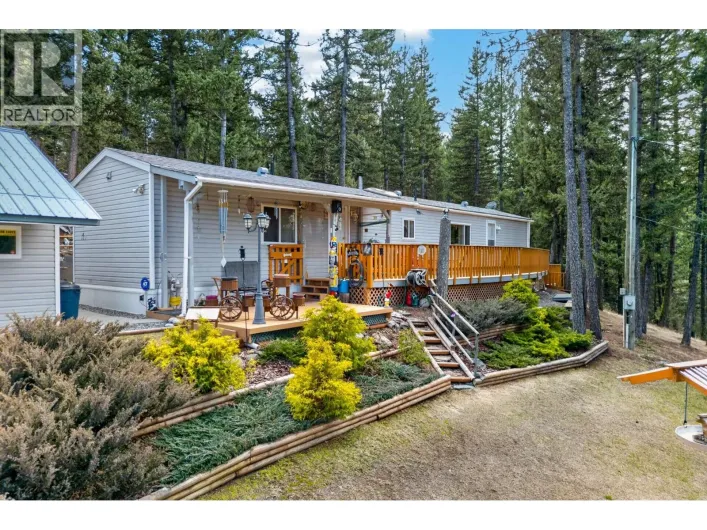 4472 IRON MOUNTAIN Road, Merritt
