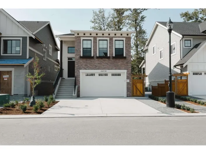 44738 WILLOWSTREAM ROAD|Lower Landing, Chilliwack