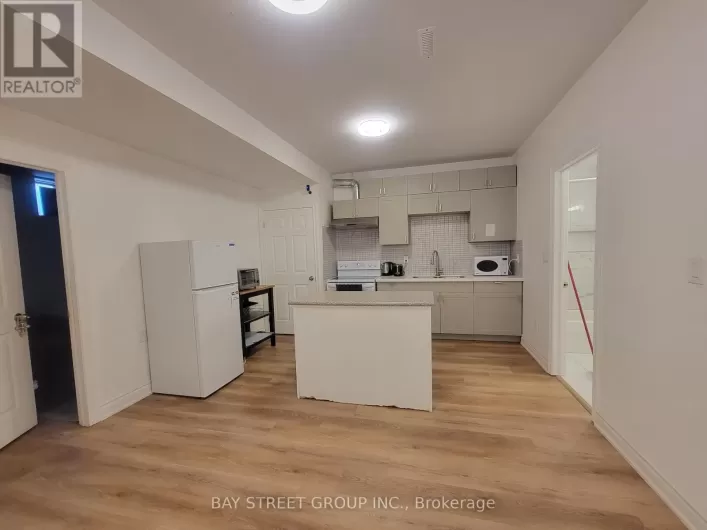 448 ELGIN MILLS ROAD, Richmond Hill