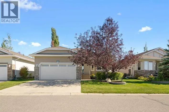 448 Riverside Green NW, High River