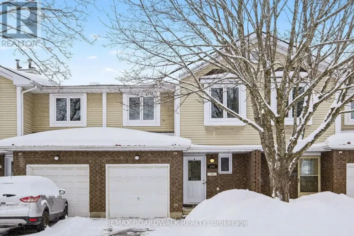 448 VALADE CRESCENT, Ottawa