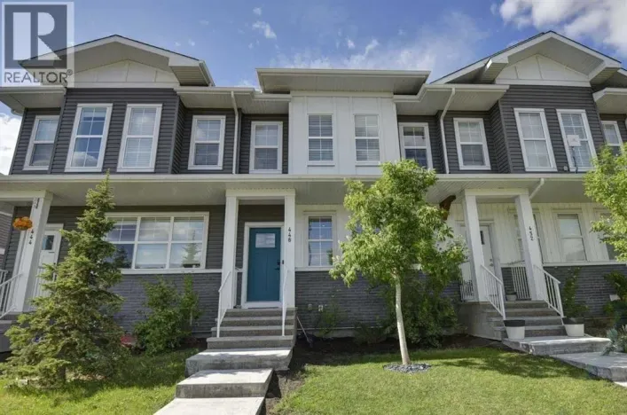 448 West Lakeview Drive, Chestermere