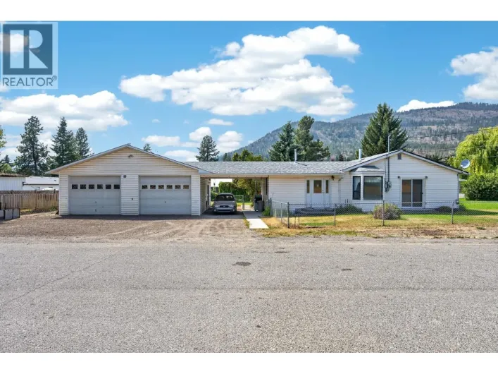 448 Woodward Avenue, Merritt