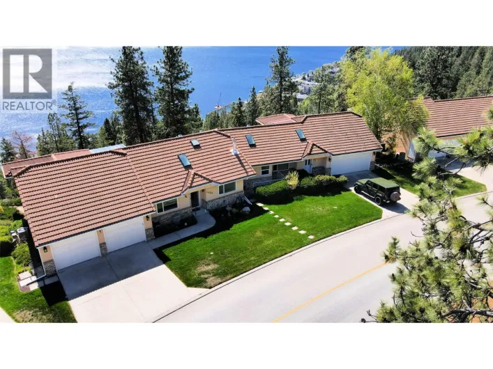 4480 Ponderosa Drive, Peachland