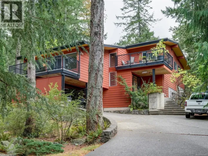 4482 Emily Carr Dr, Saanich