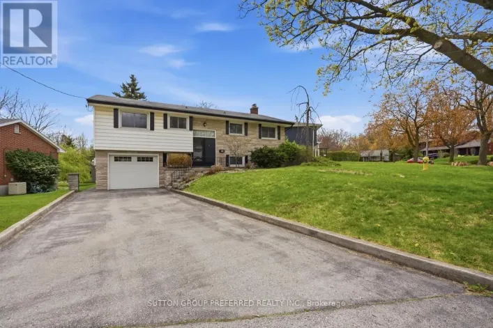 449 AVERILL CRESCENT, London South