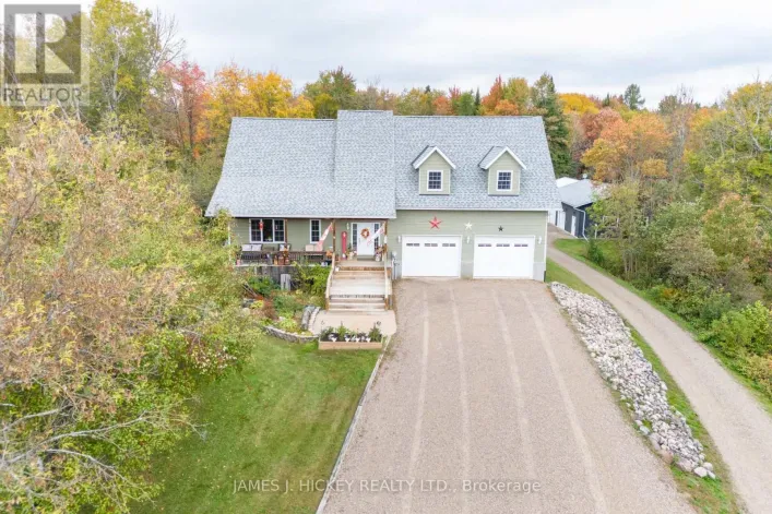 44A MAIN STREET N, Laurentian Hills
