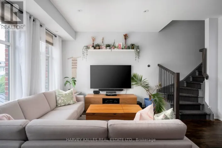 45 - 140 BROADVIEW AVENUE, Toronto