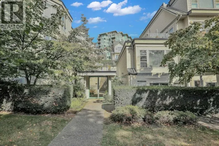 45 2728 CHANDLERY PLACE, Vancouver