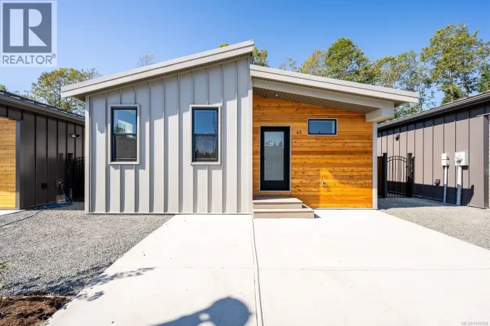 45 3025 Royston Rd, Cumberland