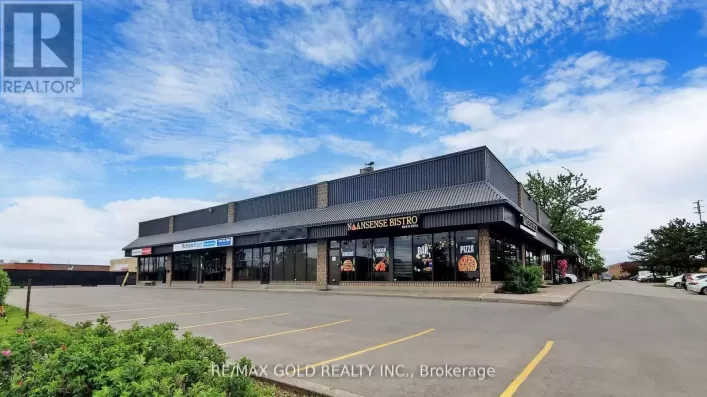 4,5 - 980 PACIFIC GATE, Mississauga