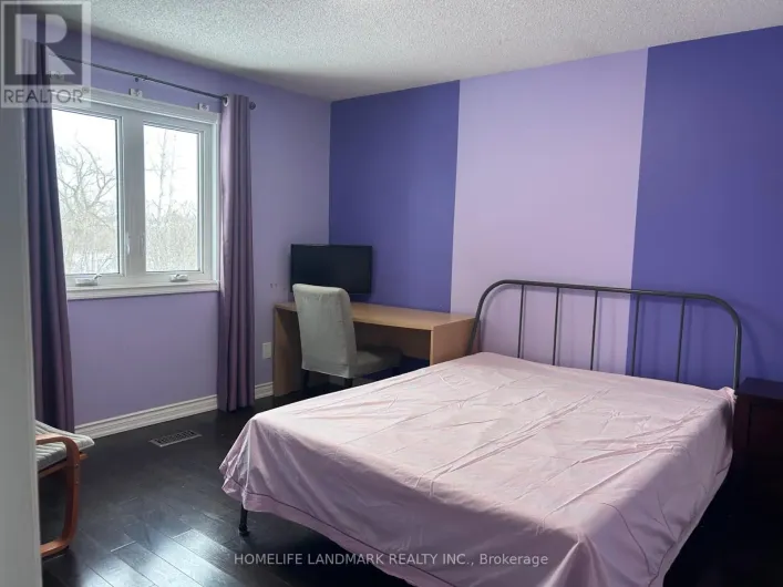 45 BRIGGS AVENUE, Richmond Hill