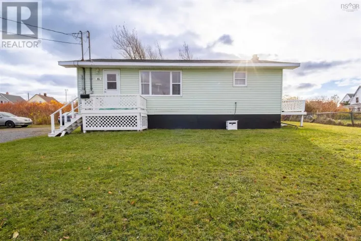 45 Brookside Street, Glace Bay