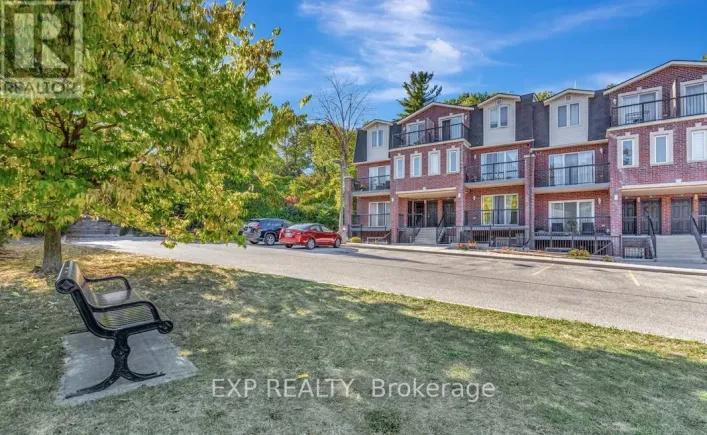 45 CEDAR HILL CRESCENT, Kitchener