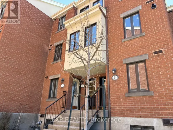 45 CRISPIN PRIVATE, Ottawa