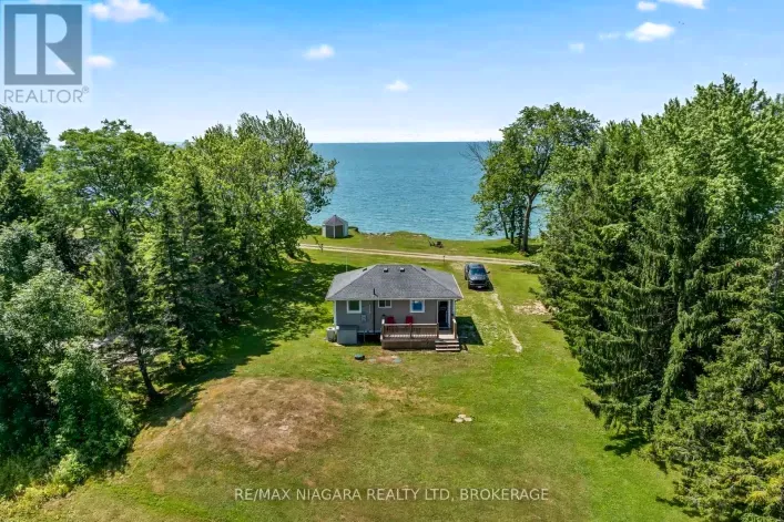 House for sale: 45 ERIE HEIGHTS LINE, Haldimand