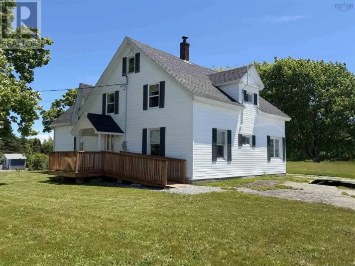 45 Franks Road, West Pubnico