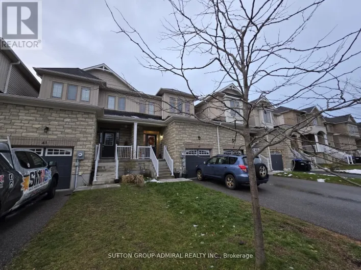 45 GREENWOOD DRIVE, Essa