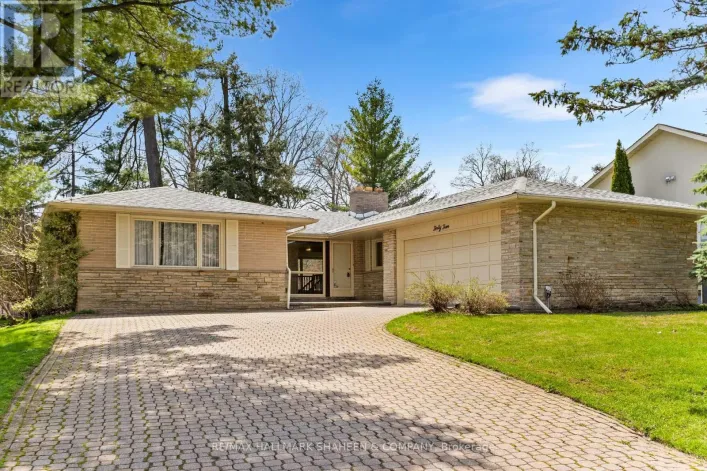 45 HI MOUNT DRIVE, Toronto