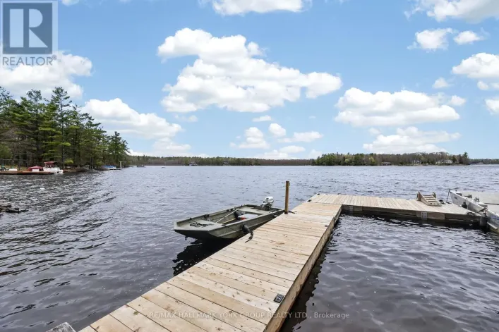 45 ISLAND 2ML ISLAND, Gravenhurst)