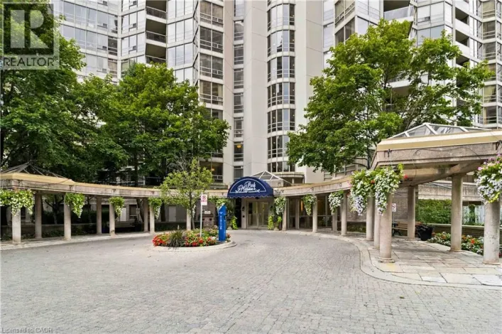 45 KINGSBRIDGE GARDEN Circle Unit# 901, Mississauga