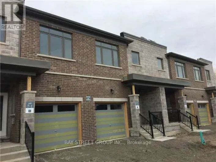 45 LONGSHORE WAY, Whitby