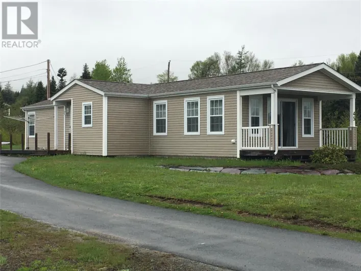 45 Main Street N, Glovertown