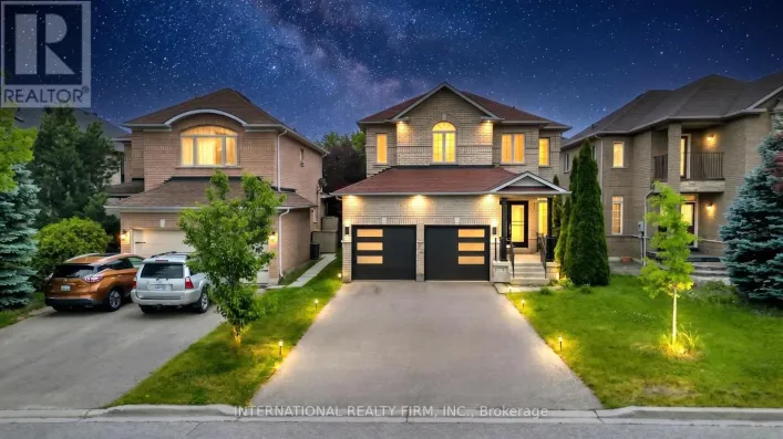 45 NAUGHTON DRIVE, Richmond Hill