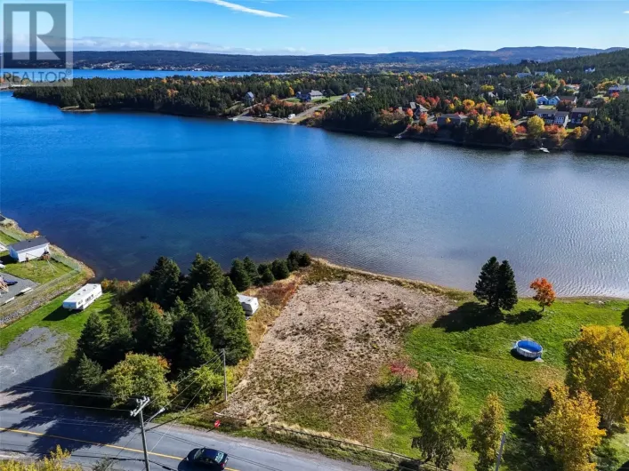 45 North River Road, North River