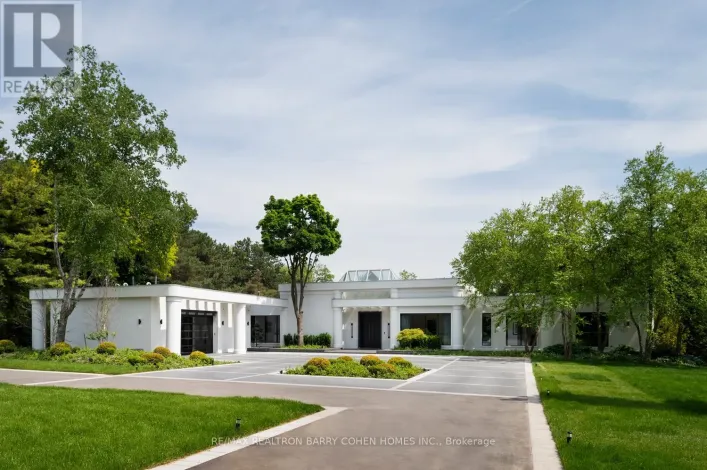 45 PARK LANE CIRCLE, Toronto