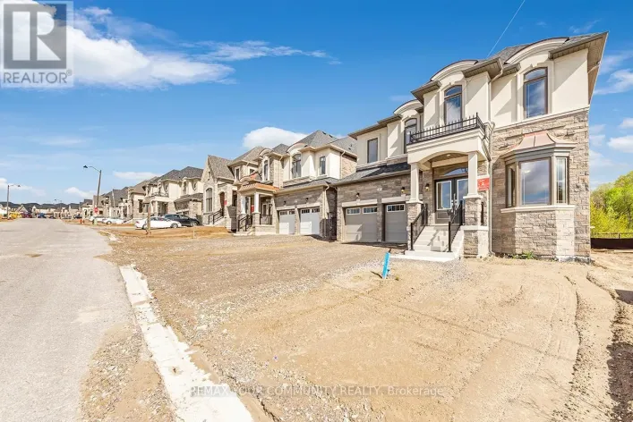 45 RASPBERRY RIDGE AVENUE, Caledon