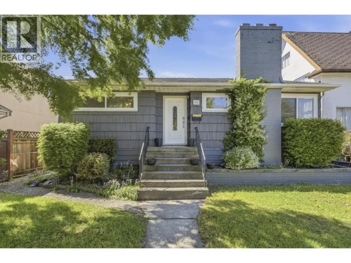 45 RENFREW STREET, Vancouver