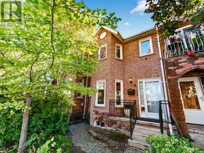 House for sale: 45 ROBINSON STREET, Toronto