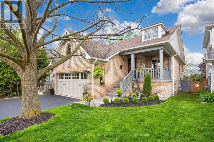 45 ROSEMARIE CRESCENT, Whitby