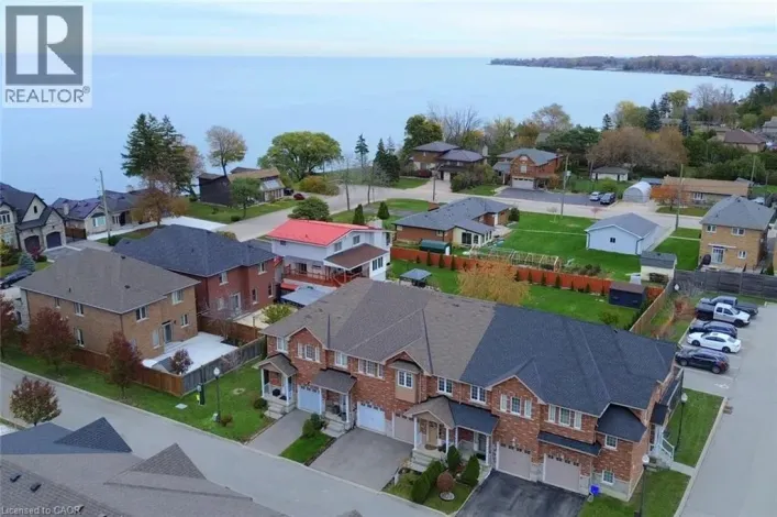 45 SEABREEZE Crescent Unit# 21, Stoney Creek