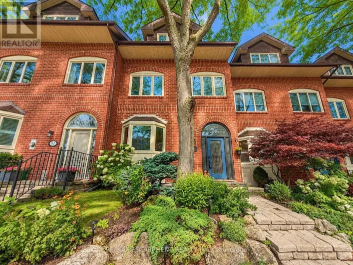 45 TRADEWIND DRIVE, Oakville