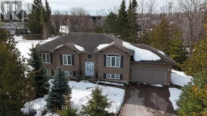 45 WILLIAM AVENUE, Wasaga Beach