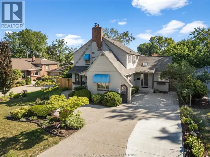 450 MATTHEW BRADY, Windsor