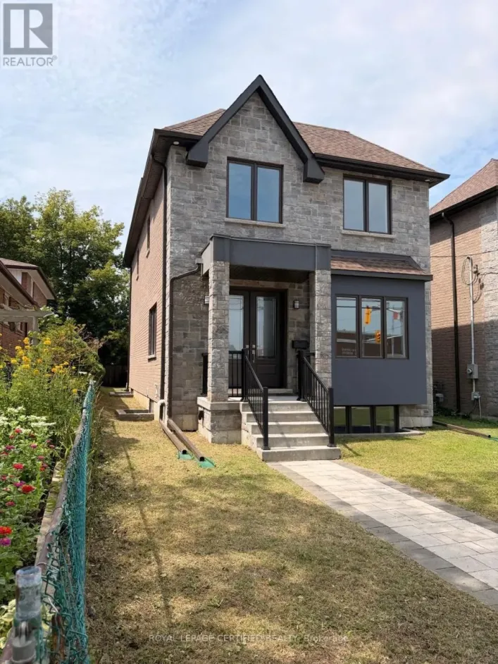 450 MIDLAND AVENUE, Toronto
