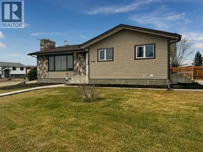4504 45 Street, Mayerthorpe