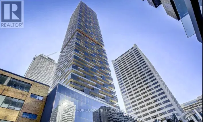 Apartment for sale: 4504 - 8 EGLINTON AVENUE E, Toronto
