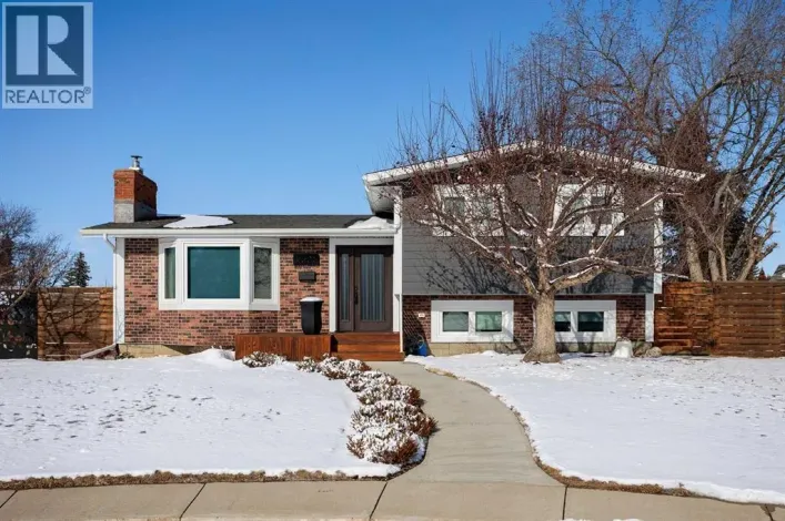 4505 66 StreetClose, Camrose