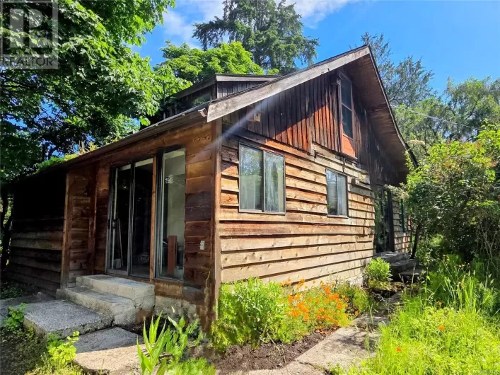 4505 Bedwell Harbour Rd, Pender Island