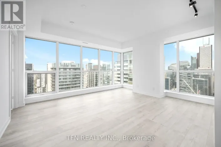 Apartment for sale: 4506 - 327 KING STREET W, Toronto