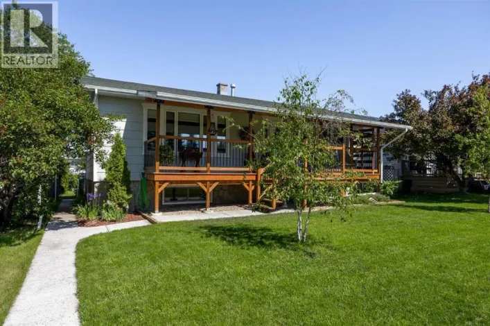 4506 Shannon Drive, Olds